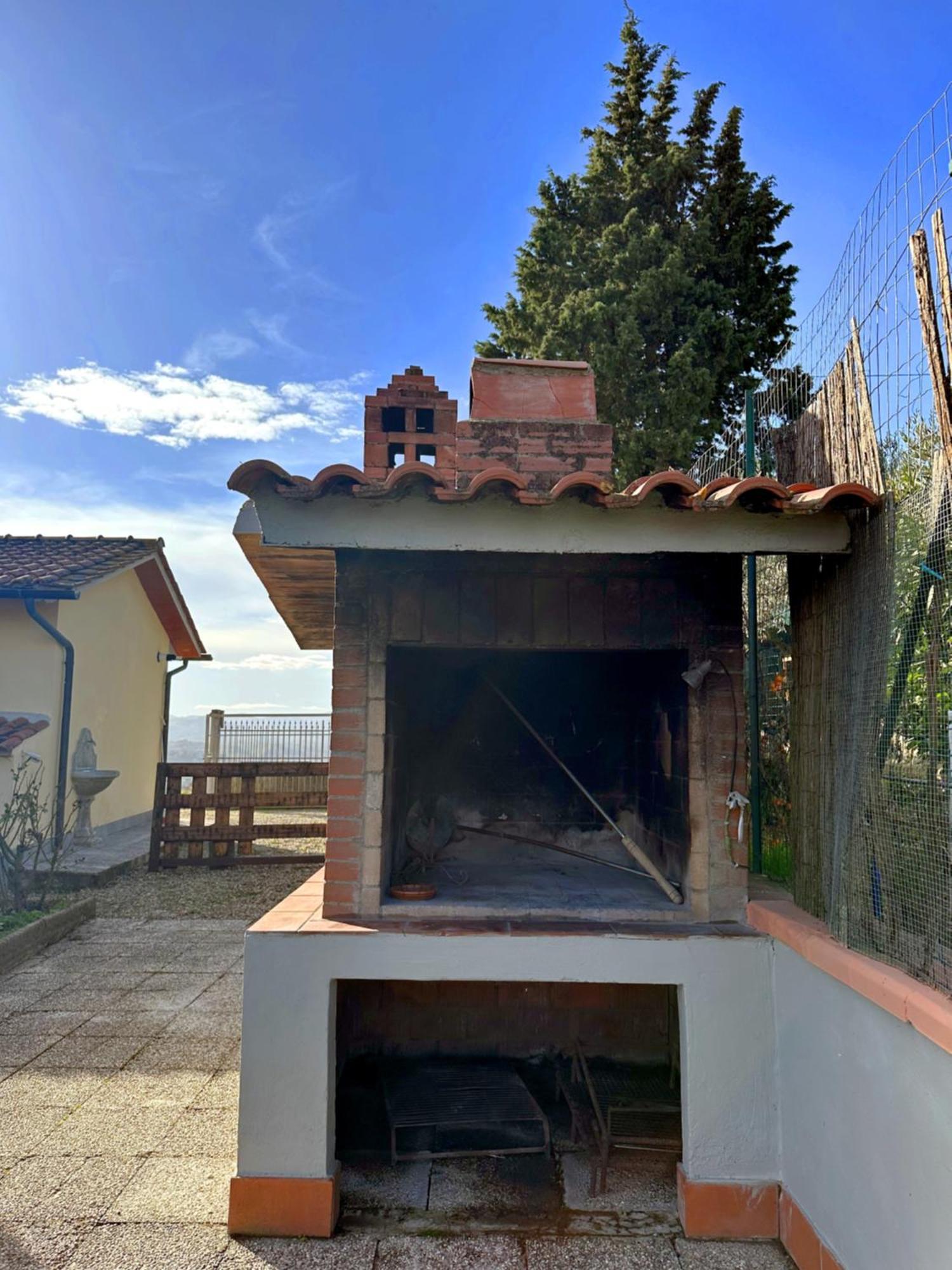 Villetta Nel Bosco Tra Firenze Arezzo E Siena Terranuova Bracciolini Buitenkant foto